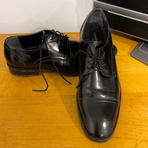 Mens black dress shoes size 9